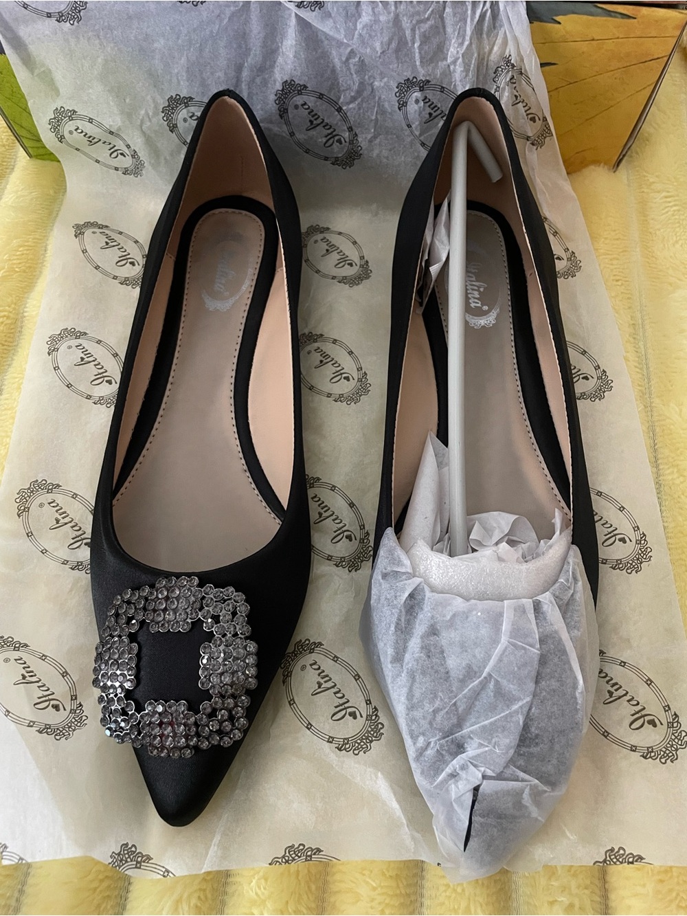 Italina Black Pointed Toe Flats with Crystal Buckle-size 8 new in box